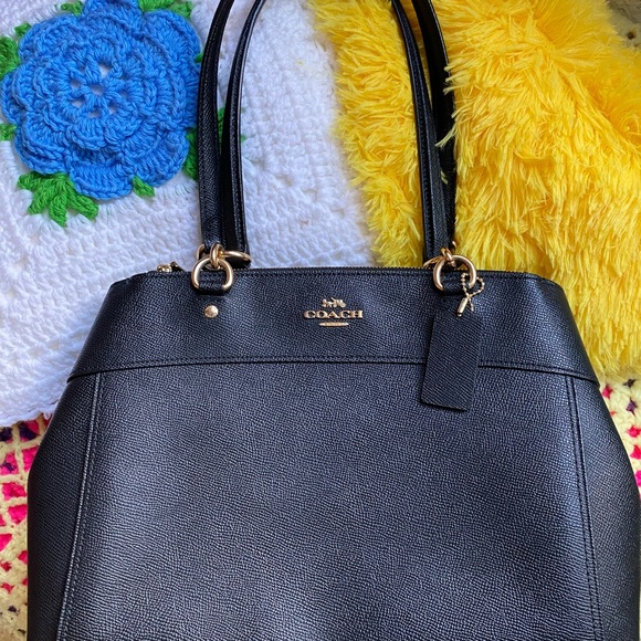 Coach Black Leather Shoulder Bag - Picture 1 of 8